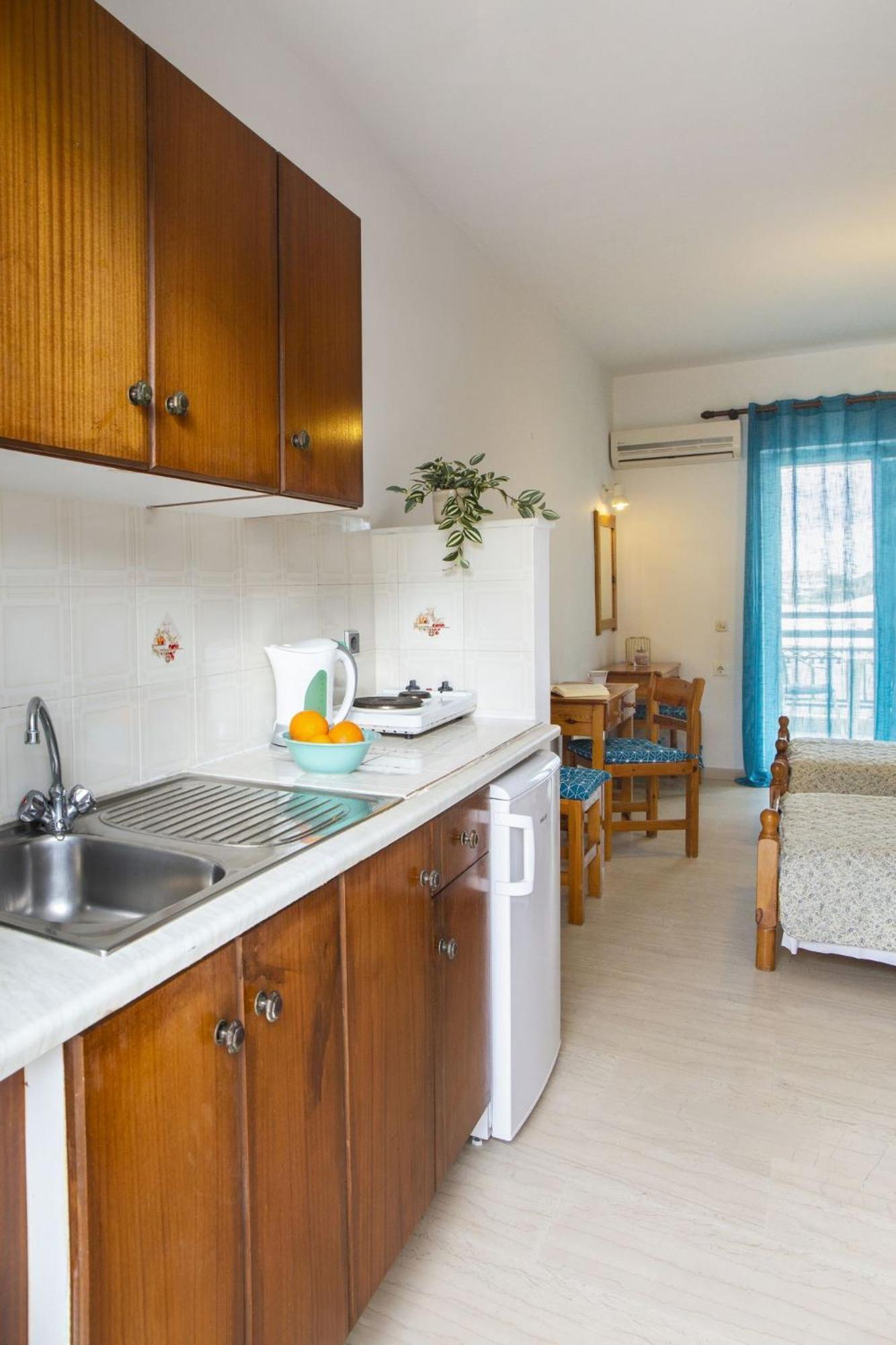 Searocco Studios & Apartments - Close To Alykes Center, By Zantewize Bilik gambar